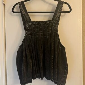 Free People Black Sleeveless Tank Top with Smocked and Pleated Design